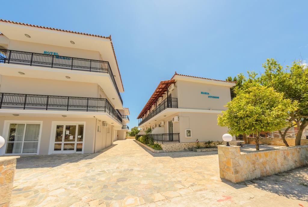 Karras Livin Apartment Laganas Ngoại thất bức ảnh
