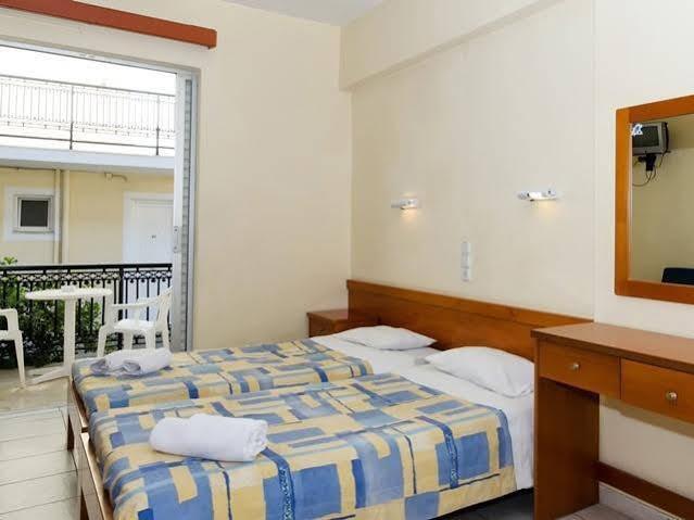 Karras Livin Apartment Laganas Ngoại thất bức ảnh